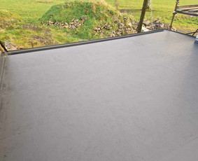 Plokščių Stogų Dengimas Pvc, Epdm ir bitumine Danga / Tvirti stogai / Darbų pavyzdys ID 3207868