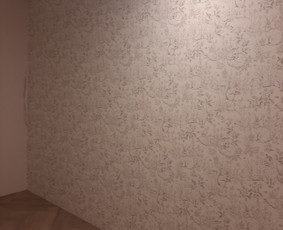 Tapetų klijavimas - Послуги: ремонт та будівництвo житлового будинку та квартир. - 1