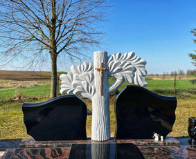 Paminklai, plokštės ir visi kapų tvarkymo darbai - Paminklai kapams, antkapiai - 2 Paminklai kapams, antkapiai - Paminklai, plokštės ir visi kapų tvarkymo darbai - 2