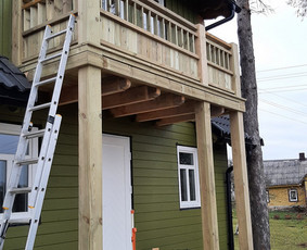 Laiptų turėklai - Kruopštus terasų ir kitų medienos konstrukcijų įrengimas - 1