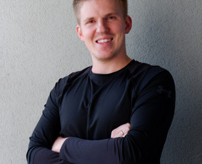 Masažo specialistas ir kineziterapeutas Kostas Vilčiauskas - Masažo paslaugos - 1 Masažo paslaugos - Masažo specialistas ir kineziterapeutas Kostas Vilčiauskas - 1