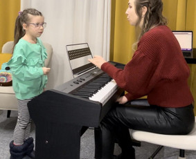 Gosolo studija - dainavimo pamokos/gitaros pamokos / GoSolo studija / Darbų pavyzdys ID 3233711
