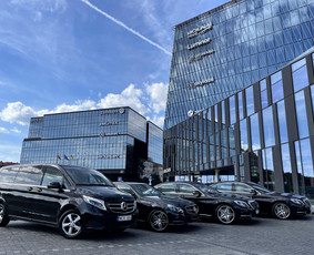 Prabangių automobilių nuoma su asmeniniu vairuotoju / Automobilių nuoma su vairuotoju / Darbų pavyzdys ID 3234735