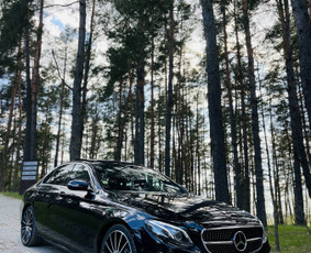 Prabangių automobilių nuoma su asmeniniu vairuotoju / Automobilių nuoma su vairuotoju / Darbų pavyzdys ID 3234865