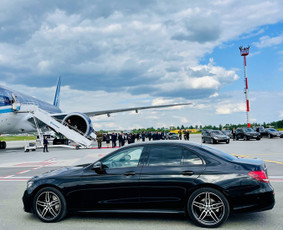 Prabangių automobilių nuoma su asmeniniu vairuotoju / Automobilių nuoma su vairuotoju / Darbų pavyzdys ID 3234869