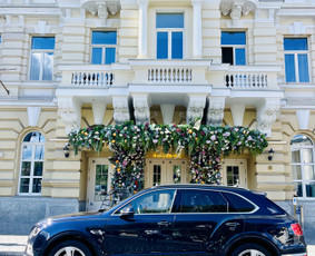 Prabangių automobilių nuoma su asmeniniu vairuotoju / Automobilių nuoma su vairuotoju / Darbų pavyzdys ID 3234871