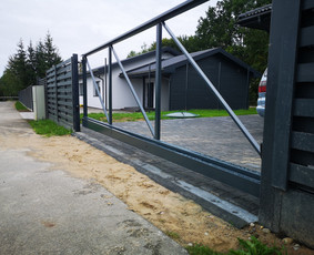 Kiemo vartų gamybą / Arnoldas Tenys / Darbų pavyzdys ID 3240965