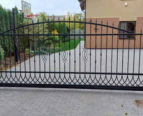 Kiemo vartų gamybą / Arnoldas Tenys / Darbų pavyzdys ID 3240975