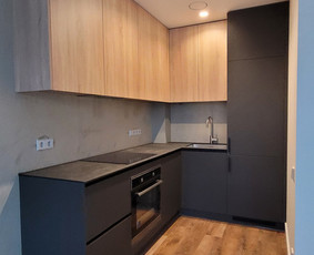 Virtuvės ir kiti baldai pagal individualų užsakymą - Baldų gamyba - 4 Baldų gamyba - Virtuvės ir kiti baldai pagal individualų užsakymą - 4