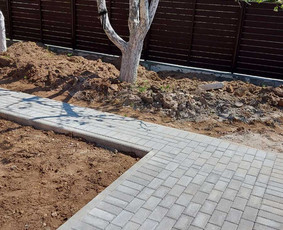 Trinkelių klojimas Kauno - Marijampolės apskrityse / Trinkelių klojimas / Darbų pavyzdys ID 3249149