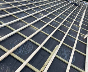 Plokščių Stogų Dengimas Pvc, Epdm ir bitumine Danga / Tvirti stogai / Darbų pavyzdys ID 3249489
