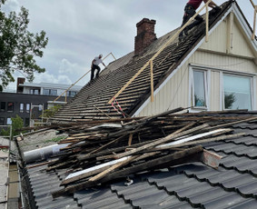 Plokščių Stogų Dengimas Pvc, Epdm ir bitumine Danga / Tvirti stogai / Darbų pavyzdys ID 3249505