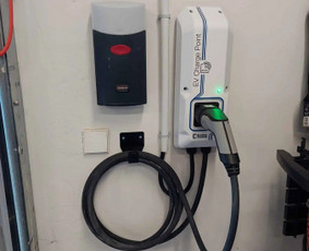 Saulės elektrinės - Šilumos siurbliai - Įkrovimo stotelės - Elektromobilių įkrovimo stotelės - 1 Elektromobilių įkrovimo stotelės - Saulės elektrinės - Šilumos siurbliai - Įkrovimo stotelės - 1