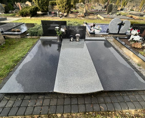 Paminklai, meniški antkapiai, granito plokštės / Kauno Antkapiai / Darbų pavyzdys ID 3253091