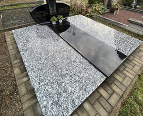 Paminklai, meniški antkapiai, granito plokštės / Kauno Antkapiai / Darbų pavyzdys ID 3253111