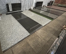 Paminklai, meniški antkapiai, granito plokštės / Kauno Antkapiai / Darbų pavyzdys ID 3253135