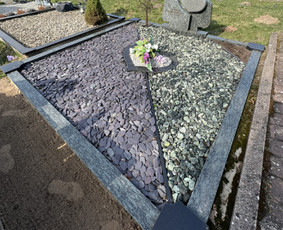 Paminklai, meniški antkapiai, granito plokštės / Kauno Antkapiai / Darbų pavyzdys ID 3253715