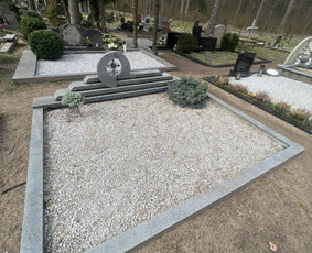 Paminklai, meniški antkapiai, granito plokštės / Kauno Antkapiai / Darbų pavyzdys ID 3253885