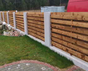 Medinės tvoros - Kiemo vartai, tvoros - 1