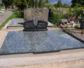 Paminklai, meniški antkapiai, granito plokštės - Kapo uždengimas akmens gaminiais - 3 Kapo uždengimas akmens gaminiais - Paminklai, meniški antkapiai, granito plokštės - 3