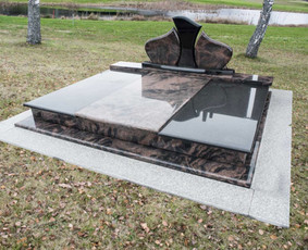 Paminklai, meniški antkapiai, granito plokštės / Kauno Antkapiai / Darbų pavyzdys ID 3260057