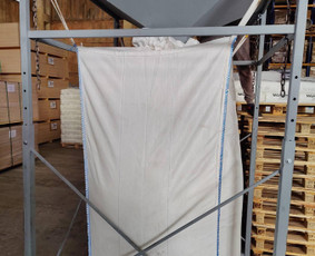 Birių produktų perpylimas - Kitos įvairios paslaugos - 4 Kitos įvairios paslaugos - Birių produktų perpylimas - 4