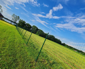 Tvora pagal jūsų poreikį visoje Lietuvoje - Tinklinės tvoros - 3 Tinklinės tvoros - Tvora pagal jūsų poreikį visoje Lietuvoje - 3