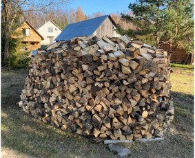 Vaismedžių genėjimas - Vaismedžių genėjimas.aeracija. Gyvatvorių karpymas. Malkos. - 2