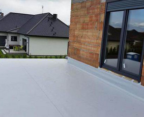 Plokščių Stogų Dengimas Pvc, Epdm ir bitumine Danga / Tvirti stogai / Darbų pavyzdys ID 3265109