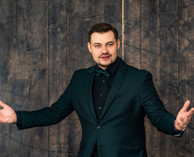 Renginių vedėjas / organizatorius Ignas - Viešųjų renginių vedimas - 3 Viešųjų renginių vedimas - Renginių vedėjas / organizatorius Ignas - 3