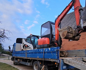 Vikšrinis Bobcat / Mini Ekskavato / Grežimas - Ekskavatoriaus nuoma - 1 Ekskavatoriaus nuoma - Vikšrinis Bobcat / Mini Ekskavato / Grežimas - 1