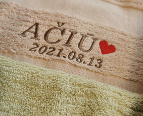 Siuvinėjimo paslaugos -logotipai, antsiuvai, emblemos ir kt. - Staltiesių siuvinėjimas - 2 Staltiesių siuvinėjimas - Siuvinėjimo paslaugos -logotipai, antsiuvai, emblemos ir kt. - 2
