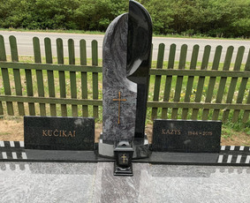 Paminklai, meniški antkapiai, granito plokštės / Kauno Antkapiai / Darbų pavyzdys ID 3266161