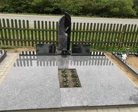 Paminklai, meniški antkapiai, granito plokštės / Kauno Antkapiai / Darbų pavyzdys ID 3266163