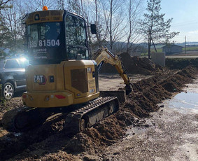 Mini ekskavatoriaus nuoma - Aikštelių, kelių įrengimas-griovimo darbai - 1