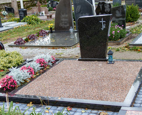 Kapų tvarkymas, paminklai, dengimas granito plokštėmis / Paulius / Darbų pavyzdys ID 3281215