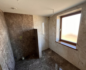 4k plytelių klijavimas / Mantas Bartkus / Darbų pavyzdys ID 3282247