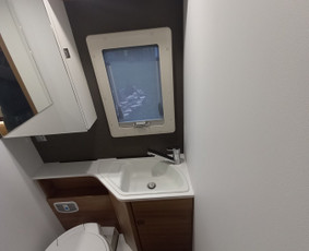 Adria Matrix 670 SL