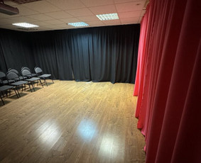 Švenčių studija (Verkių g., Vilnius) - Animatoriai, personažai vaikams - 1 Animatoriai, personažai vaikams - Švenčių studija (Verkių g., Vilnius) - 1