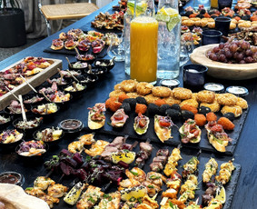 Maitinimo paslaugos švenčių ir renginių metu - Banketų ir furšetų ruošimas - 4 Banketų ir furšetų ruošimas - Maitinimo paslaugos švenčių ir renginių metu - 4