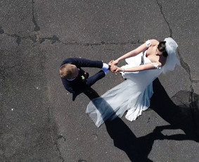 Foto - Video Jums! Dirbame nuo žemės ir iš oro! Parašyk Mums - Vestuvių filmavimas - 1 Vestuvių filmavimas - Foto - Video Jums! Dirbame nuo žemės ir iš oro! Parašyk Mums - 1