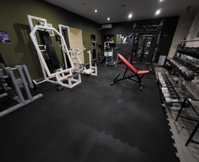 Asmeninės treniruotės individualioje sporto salėje 1n1 / Linas Petraitis / Darbų pavyzdys ID 3291639
