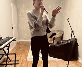 Vokalo, gitaros, pianino bei būgnų pamokos Klaipėdoje / Studio 34 / Darbų pavyzdys ID 3304201