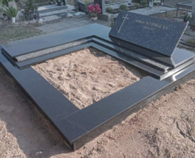 Paminklai, meniški antkapiai, granito plokštės / Kauno Antkapiai / Darbų pavyzdys ID 3305573