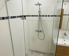 Nestandartinių dušų, led veidrodžių, terasų, stiklinimas. / Meltglas, MB / Darbų pavyzdys ID 3306227