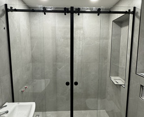 Nestandartinių dušų, led veidrodžių, terasų, stiklinimas. / Meltglas, MB / Darbų pavyzdys ID 3306247