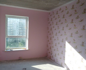 Tapetų klijavimas - Vidaus apdailos darbai: Glaistymas, dažymas, tapetavimas. - 2