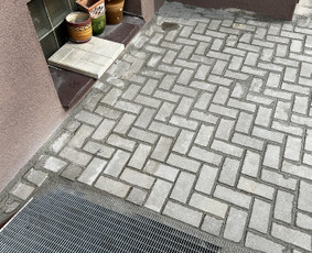 Trinkelių klojimas,vejos laistymo įrengimas,gerbuvio darbai / MB KLOTEKA / Darbų pavyzdys ID 3318531