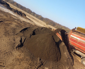 Juodžemis - 1-24tonu Žvyras Smelis Skalda juodžemis Betonas - 2