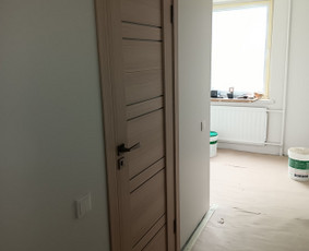 Vidaus apdailos darbai dažymas,plytelių klijavimas ir kita - Durų montavimas - 3 Durų montavimas - Vidaus apdailos darbai dažymas,plytelių klijavimas ir kita - 3